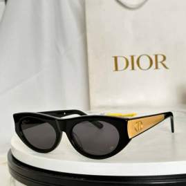 Picture of Dior Sunglasses _SKUfw76772033fw